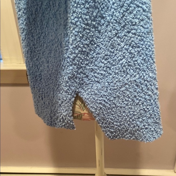 Sanctuary Blue V-Neck Sweater with Textured Knit - Picture 7 of 10